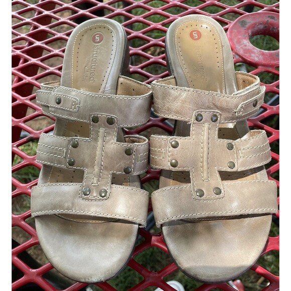 Clarks Shoes - Clarks Unstructured  Comfort Beige Shoes Women’s Slip ons Sandals Size 8.5M